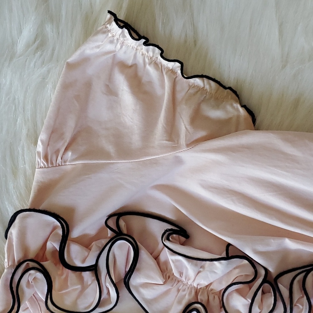 iz byer ruffly blouse - Picture 6 of 10